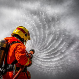 CF 3 BIO additive for class 1 fire